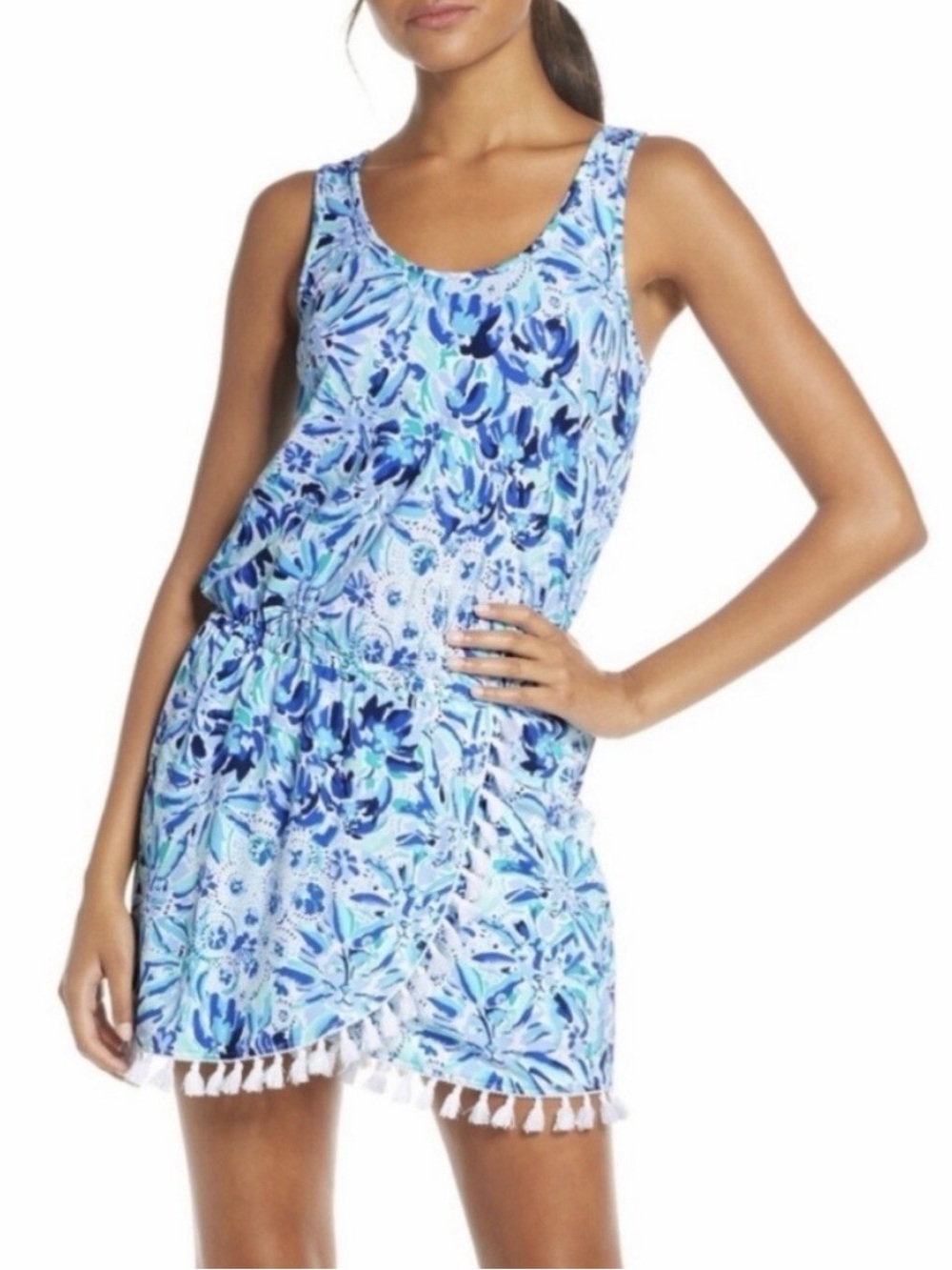 ✨Lilly Pulitzer Jarrett blue floral romper with wrap over skirt.
